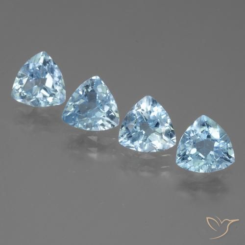 4.88ctw Naturel Bleu ciel Topaze, Trillion, VS