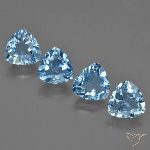 5.56ctw Naturel Bleu Suisse Topaze, Trillion, VVS-VS