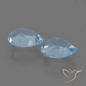 Shop natural 1.66ct Bleu Suisse Topaze gems, En forme de poire, from Brésil at GemSelect. In stock, global shipping!