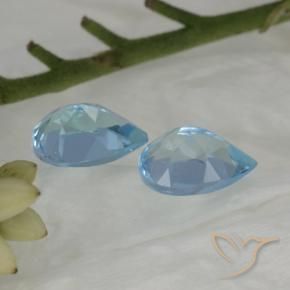 Shop natural 1.78ct Bleu ciel Topaze gems, En forme de poire, from Brésil at GemSelect. In stock, global shipping!