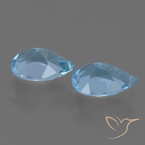 Shop natural 1.62ct Bleu Suisse Topaze gems, En forme de poire, from Brésil at GemSelect. In stock, global shipping!