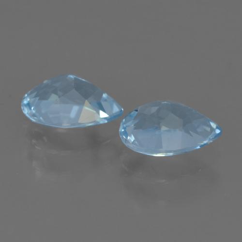 Shop natural 1.69ct Bleu Suisse Topaze gems, En forme de poire, from Brésil at GemSelect. In stock, global shipping!