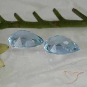 Shop natural 1.66ct Bleu ciel Topaze gems, En forme de poire, from Brésil at GemSelect. In stock, global shipping!
