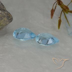 Shop natural 1.67ct Bleu ciel Topaze gems, En forme de poire, from Brésil at GemSelect. In stock, global shipping!