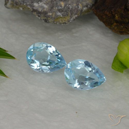 1.65ctw Naturel Bleu ciel Topaze, En forme de poire, VVS-VS