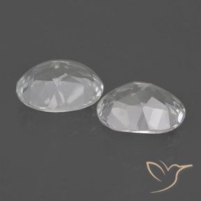 Shop natural 6.08ct Blanc Topaze gems, ovale, from Brésil at GemSelect. In stock, global shipping!