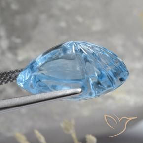 Topaze Bleu Suisse naturelle Fantaisie, 12.38 ct, Transparent