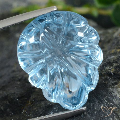 Topaze Bleu Suisse naturelle Taille Fleur, 15.42 ct, Transparent