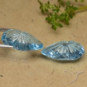 Shop natural 24.81ct Bleu Suisse Topaze gems, Fantaisie, from Brésil at GemSelect. In stock, global shipping!