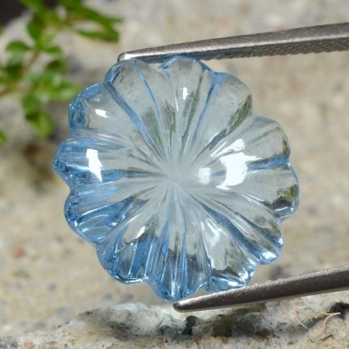 Topaze Bleu ciel naturelle Taille Fleur, 12.02 ct, Transparent