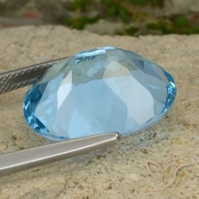 Topaze Bleu Suisse naturelle ovale, 21.13 ct, VVS