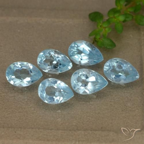 Shop natural 3.20ct Bleu Suisse Topaze gems, En forme de poire, from Brésil at GemSelect. In stock, global shipping!