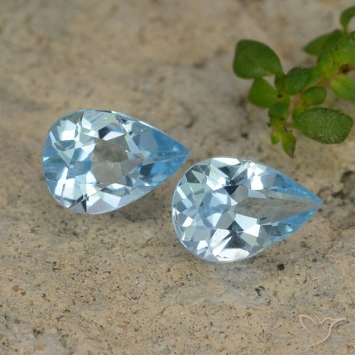 1.45ctw Naturel Bleu ciel Topaze, En forme de poire, VVS-VS