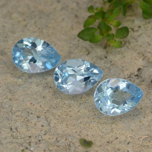 2.67ctw Naturel Bleu ciel Topaze, En forme de poire, VVS-VS