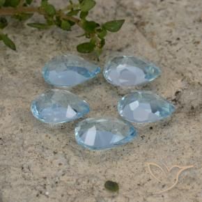 Shop natural 4.19ct Bleu Suisse Topaze gems, En forme de poire, from Brésil at GemSelect. In stock, global shipping!