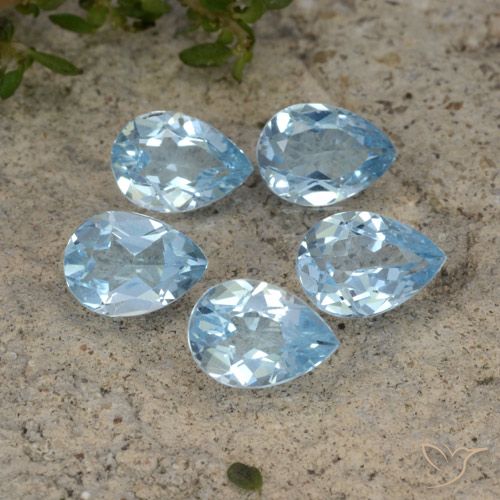 3.87ctw Naturel Bleu ciel Topaze, En forme de poire, VVS-VS