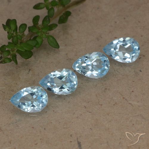2.31ctw Naturel Bleu ciel Topaze, En forme de poire, VVS-VS