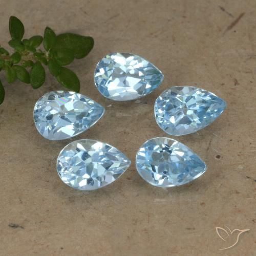2.80ctw Naturel Bleu Suisse Topaze, En forme de poire, VVS-VS