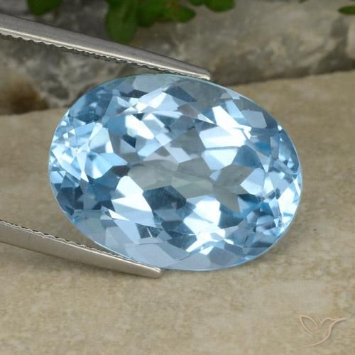 Topaze Bleu Suisse naturelle ovale, 21.75 ct, VVS-VS