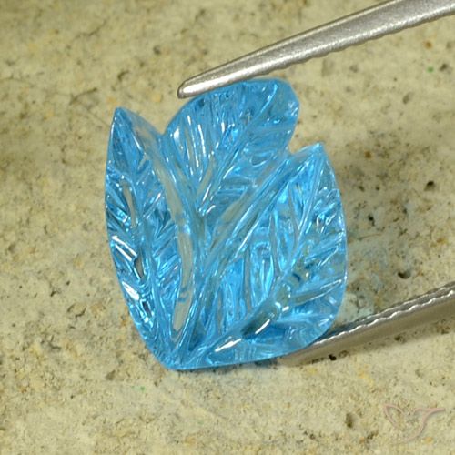 Topaze Bleu Suisse naturelle Taille Fleur, 7.81 ct, Transparent