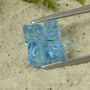 Topaze Bleu Suisse naturelle Taille Fleur, 5.16 ct, Transparent