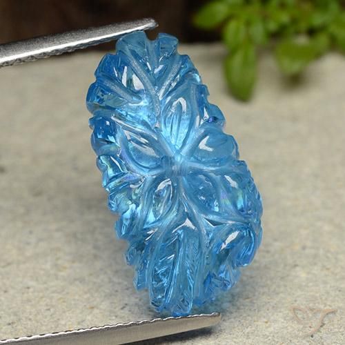 Topaze Bleu Suisse naturelle Taille Fleur, 11.53 ct, Transparent