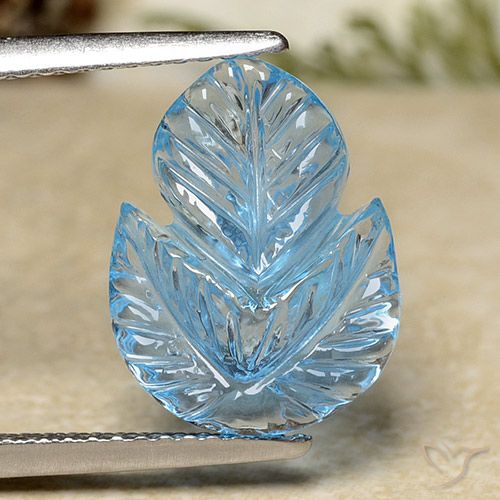 4.68ct Naturel Bleu Suisse Topaze, Taille Fleur, Transparent