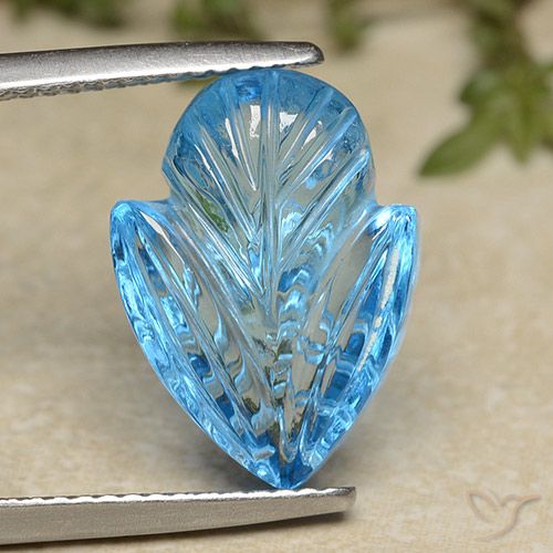 Topaze Bleu Suisse naturelle Taille Fleur, 9.54 ct, Transparent