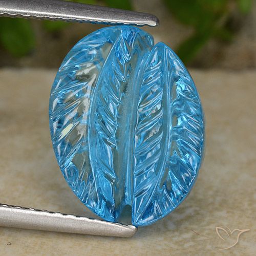 6.69ct Naturel Bleu Suisse Topaze, Taille Fleur, Transparent
