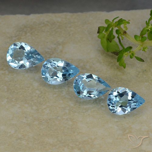 2.92ctw Naturel Bleu Suisse Topaze, En forme de poire, VVS-VS
