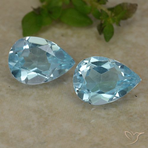 1.60ctw Naturel Bleu ciel Topaze, En forme de poire, VVS-VS