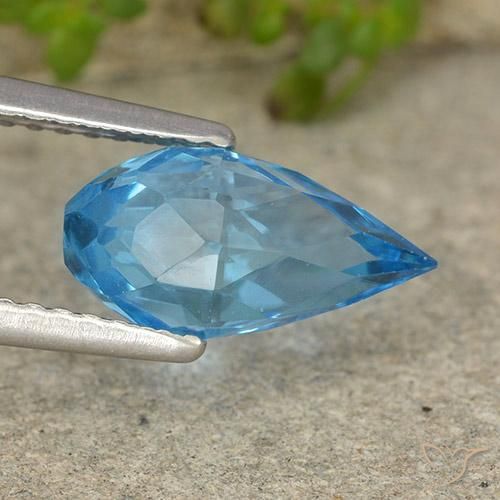 Topaze Bleu Suisse naturelle Briolette, 2.66 ct, VS