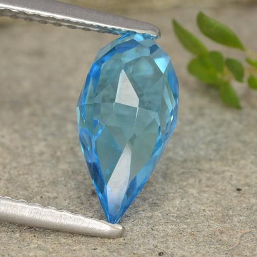 Topaze Bleu Suisse naturelle Briolette, 2.70 ct, VVS-VS