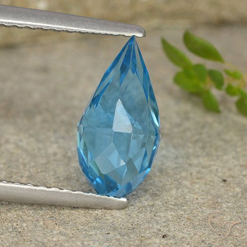 2.58ct Naturel Bleu Suisse Topaze, Briolette, VVS-VS