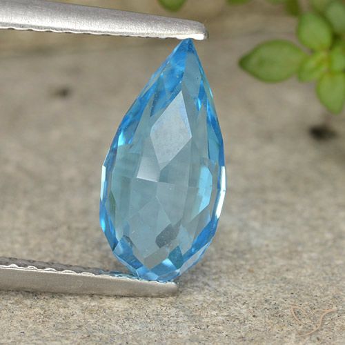 Topaze Bleu Suisse naturelle Briolette, 2.82 ct, VVS-VS