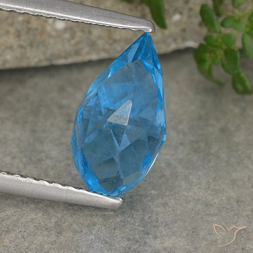 Topaze Bleu Suisse naturelle Briolette, 2.67 ct, VVS-VS