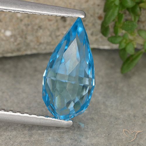 2.61ct Naturel Bleu Suisse Topaze, Briolette, VVS-VS