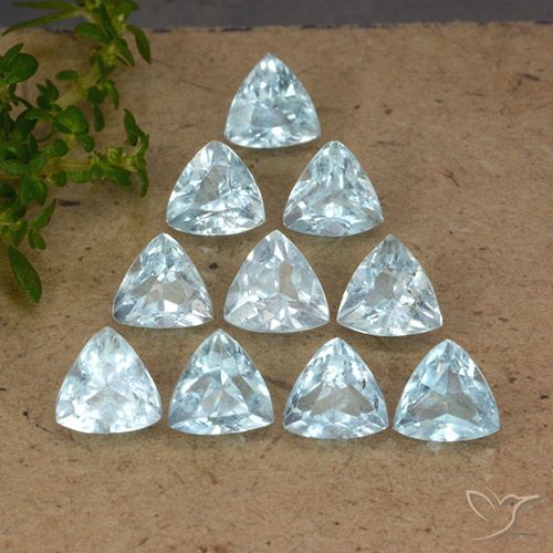 5.31ctw Naturel Bleu ciel Topaze, Trillion, VS