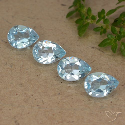 3.13ctw Naturel Bleu ciel Topaze, En forme de poire, VVS-VS