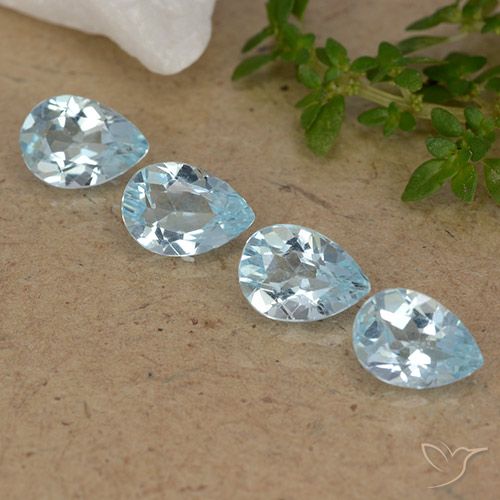 3.09ctw Naturel Bleu ciel Topaze, En forme de poire, VVS-VS
