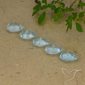 Shop natural 3.97ct Bleu ciel Topaze gems, En forme de poire, from Brésil at GemSelect. In stock, global shipping!