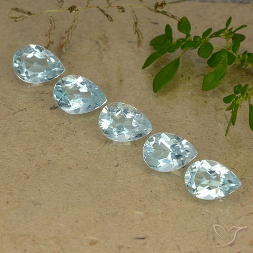 4.27ctw Naturel Bleu ciel Topaze, En forme de poire, VVS-VS