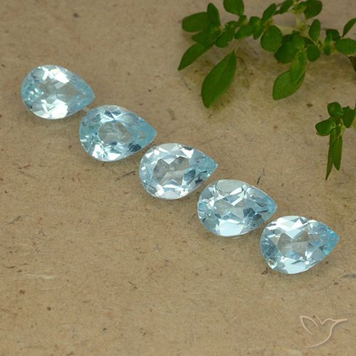3.74ctw Naturel Bleu ciel Topaze, En forme de poire, VVS-VS
