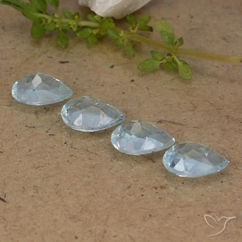 Shop natural 3.49ct Bleu ciel Topaze gems, En forme de poire, from Brésil at GemSelect. In stock, global shipping!