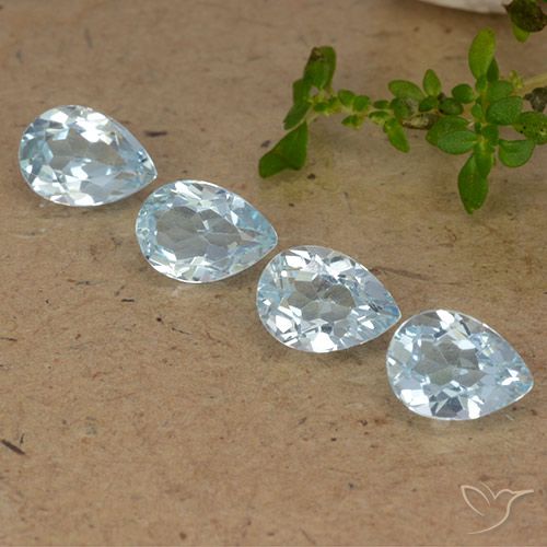 3.58ctw Naturel Bleu ciel Topaze, En forme de poire, VVS-VS