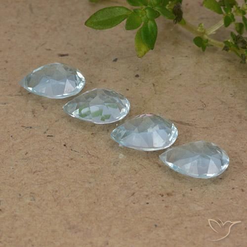 Shop natural 3.22ct Bleu ciel Topaze gems, En forme de poire, from Brésil at GemSelect. In stock, global shipping!