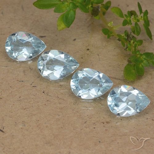 3.45ctw Naturel Bleu ciel Topaze, En forme de poire, VVS-VS