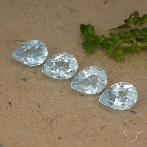 3.60ctw Naturel Bleu ciel Topaze, En forme de poire, VVS-VS