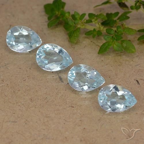3.18ctw Naturel Bleu ciel Topaze, En forme de poire, VVS-VS