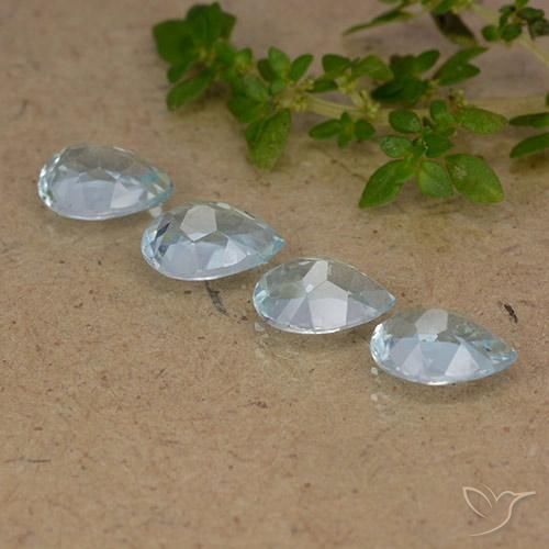 Shop natural 3.18ct Bleu ciel Topaze gems, En forme de poire, from Brésil at GemSelect. In stock, global shipping!